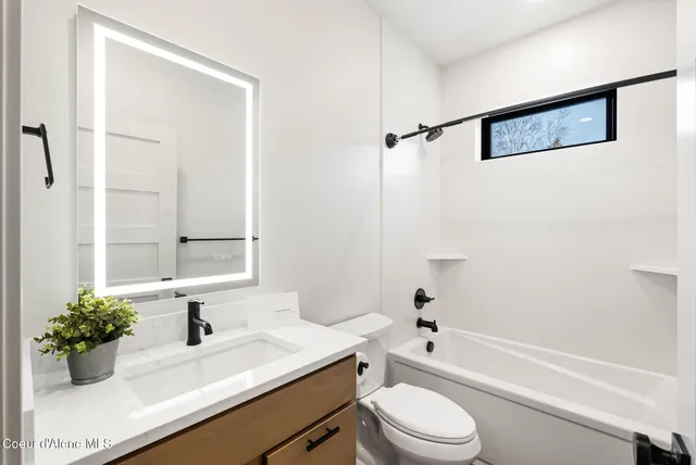 $548,000 | 1721 Larch Street, Sandpoint, ID 83864