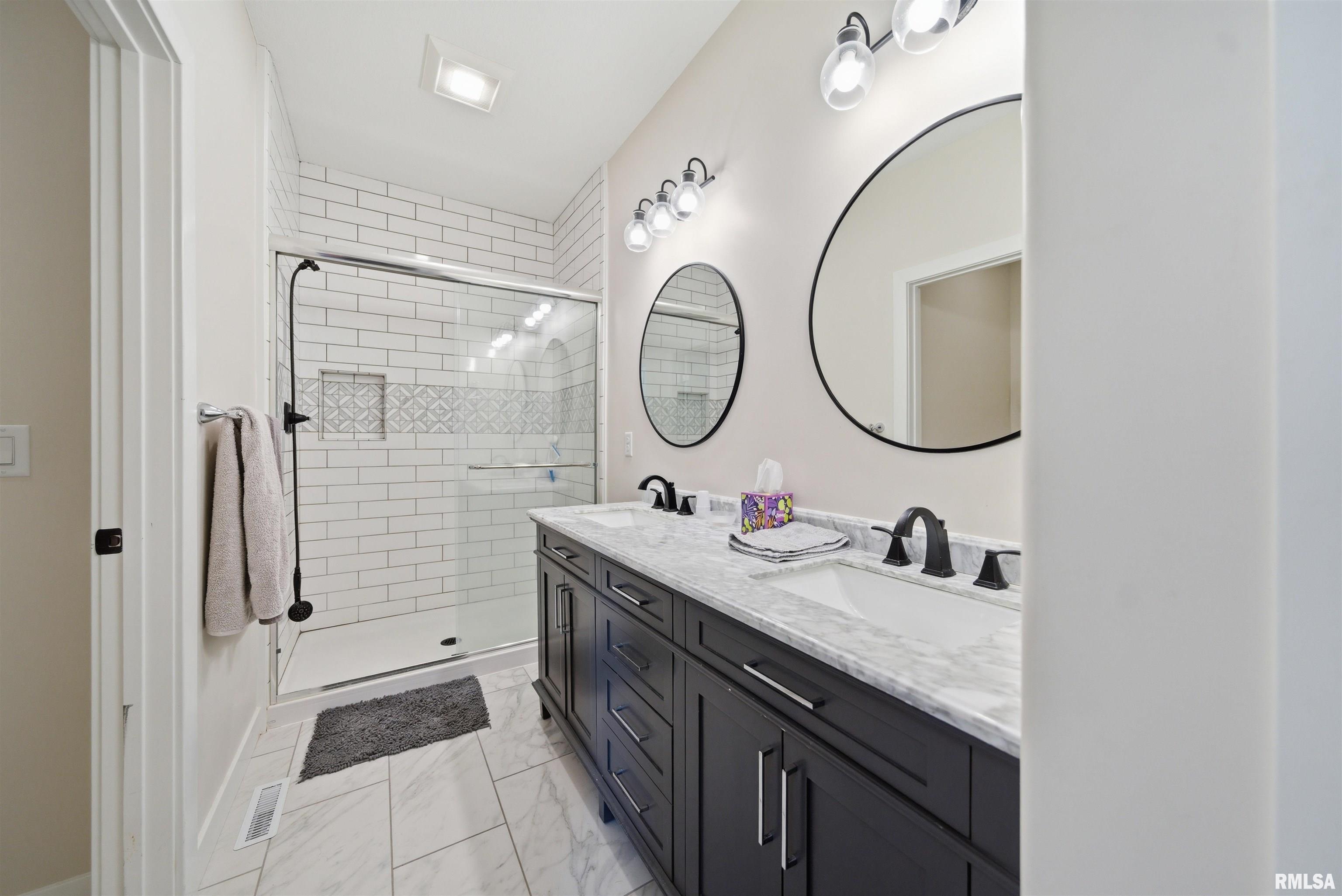 215 Cypress Point Washington, IL 61571 - Photo 25 of 39