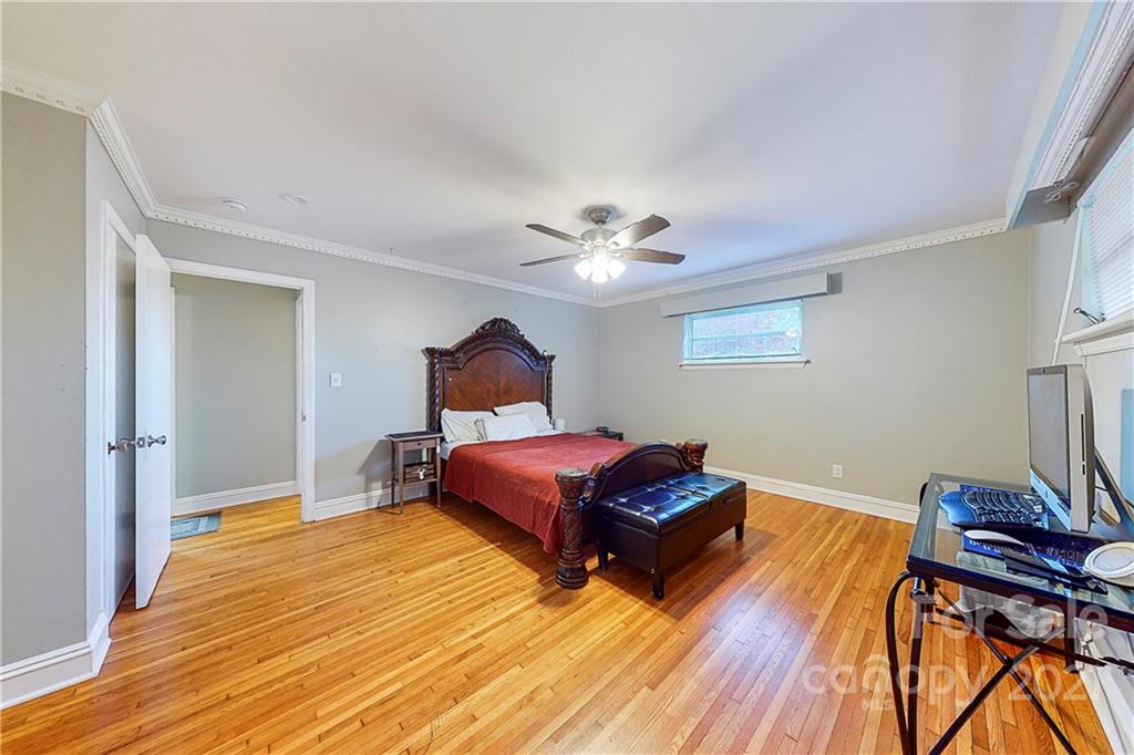 6265 Morehead Road Harrisburg, NC 28075 - Photo 15 of 23 Gallery Image 15