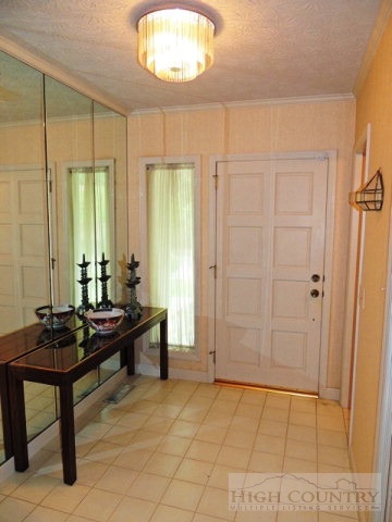 361 Lakes Drive Boone, NC 28607 - Photo 12 of 27 Gallery Image 12