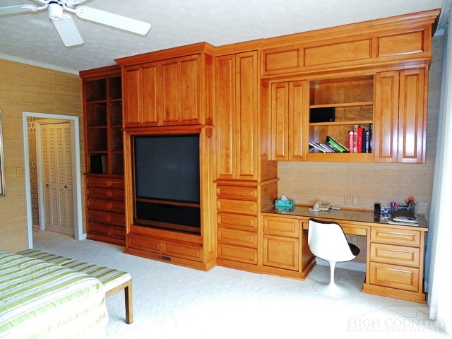 361 Lakes Drive Boone, NC 28607 - Photo 7 of 27 Gallery Image 7