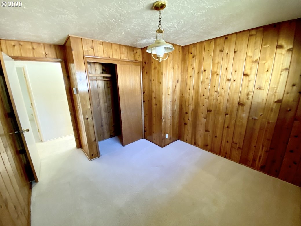 1759 Santa Rosa Street Eugene, OR 97404 - Photo 14 of 28 Gallery Image 14