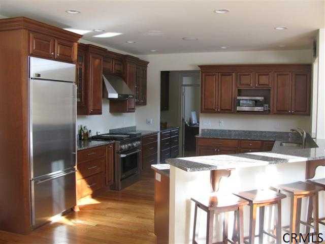 7 Ruggles Road Saratoga Springs, NY 12866 - Photo 2 of 12 Photo 2