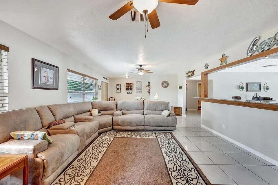 7187 Thompson Road Boynton Beach, FL 33426 - Photo 30 of 44 30