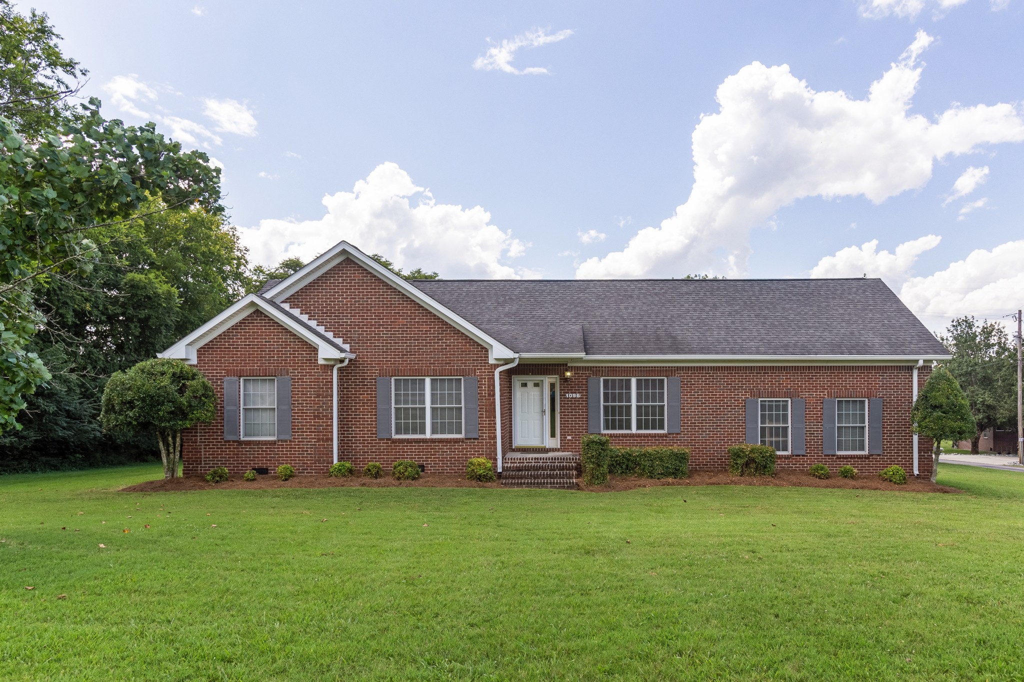 1096 Old Laguardo Road East Lebanon, TN 37087 - Photo 1 of 33 Gallery Image 1