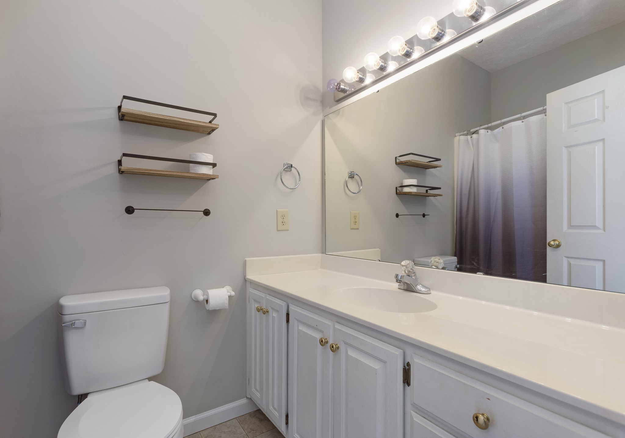 1096 Old Laguardo Road East Lebanon, TN 37087 - Photo 17 of 33 Gallery Image 17