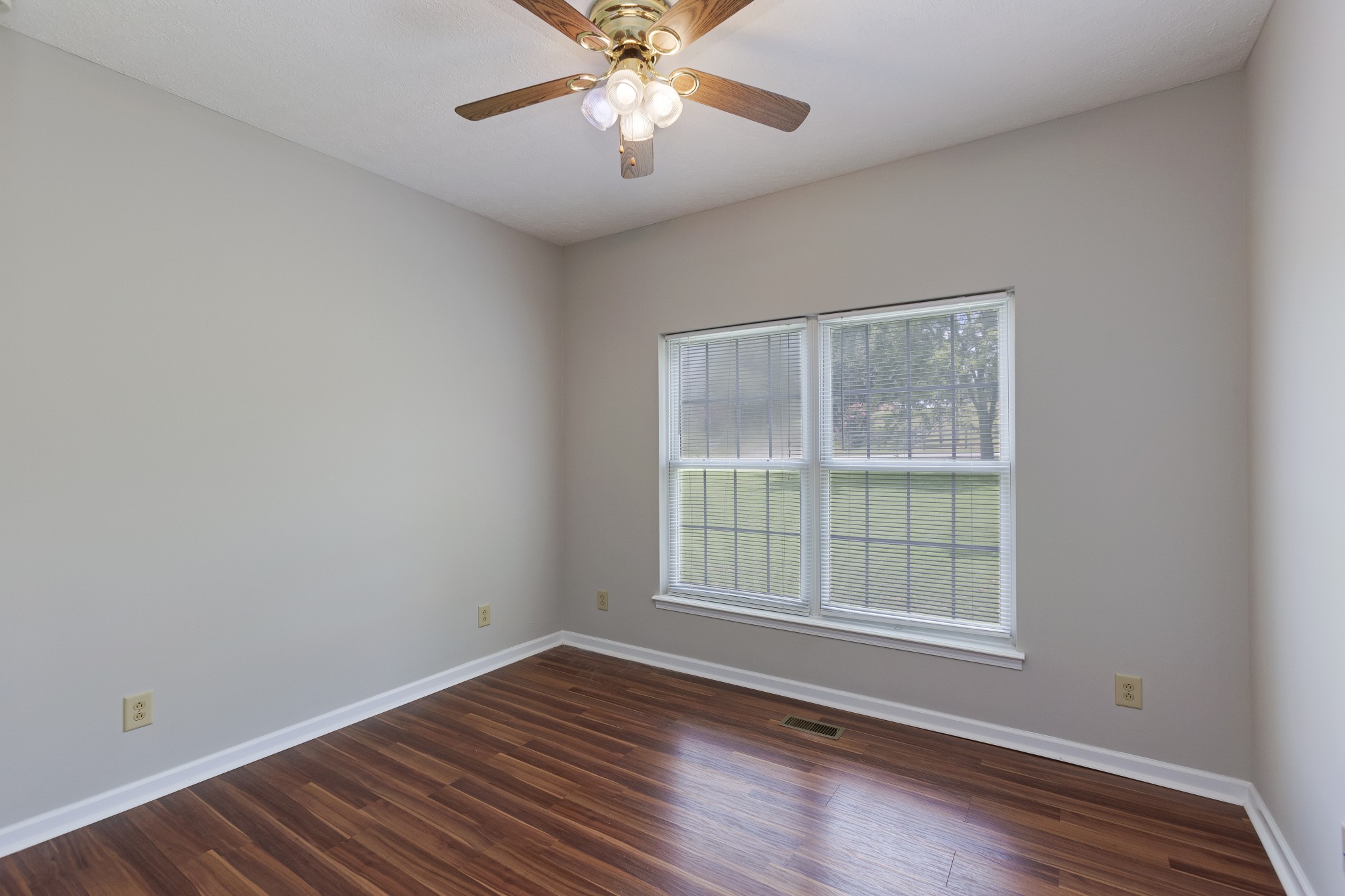 1096 Old Laguardo Road East Lebanon, TN 37087 - Photo 10 of 33 Gallery Image 10