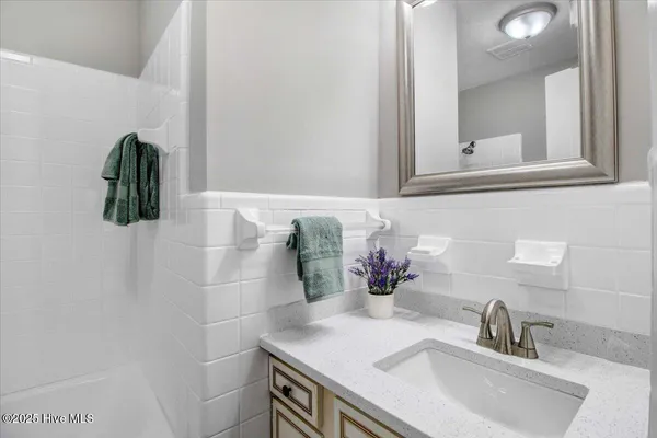 $199,900 | 527 West College Street, Warsaw, NC 28398