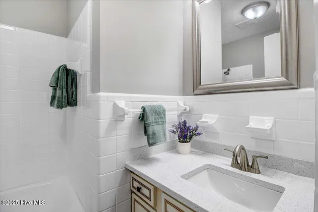 $204,999 | 527 West College Street, Warsaw, NC 28398