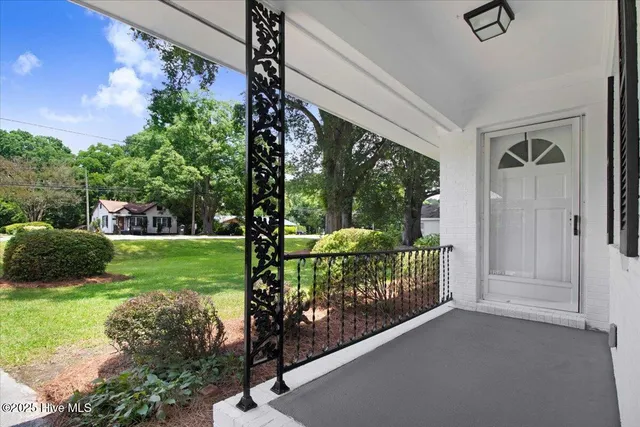 $204,999 | 527 West College Street, Warsaw, NC 28398