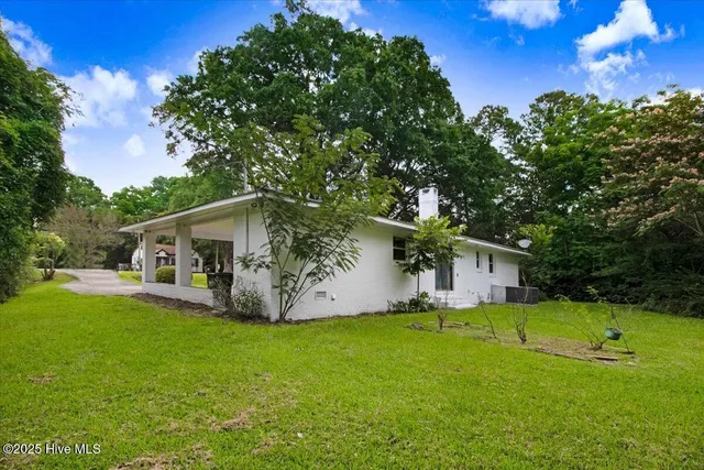 $204,999 | 527 West College Street, Warsaw, NC 28398