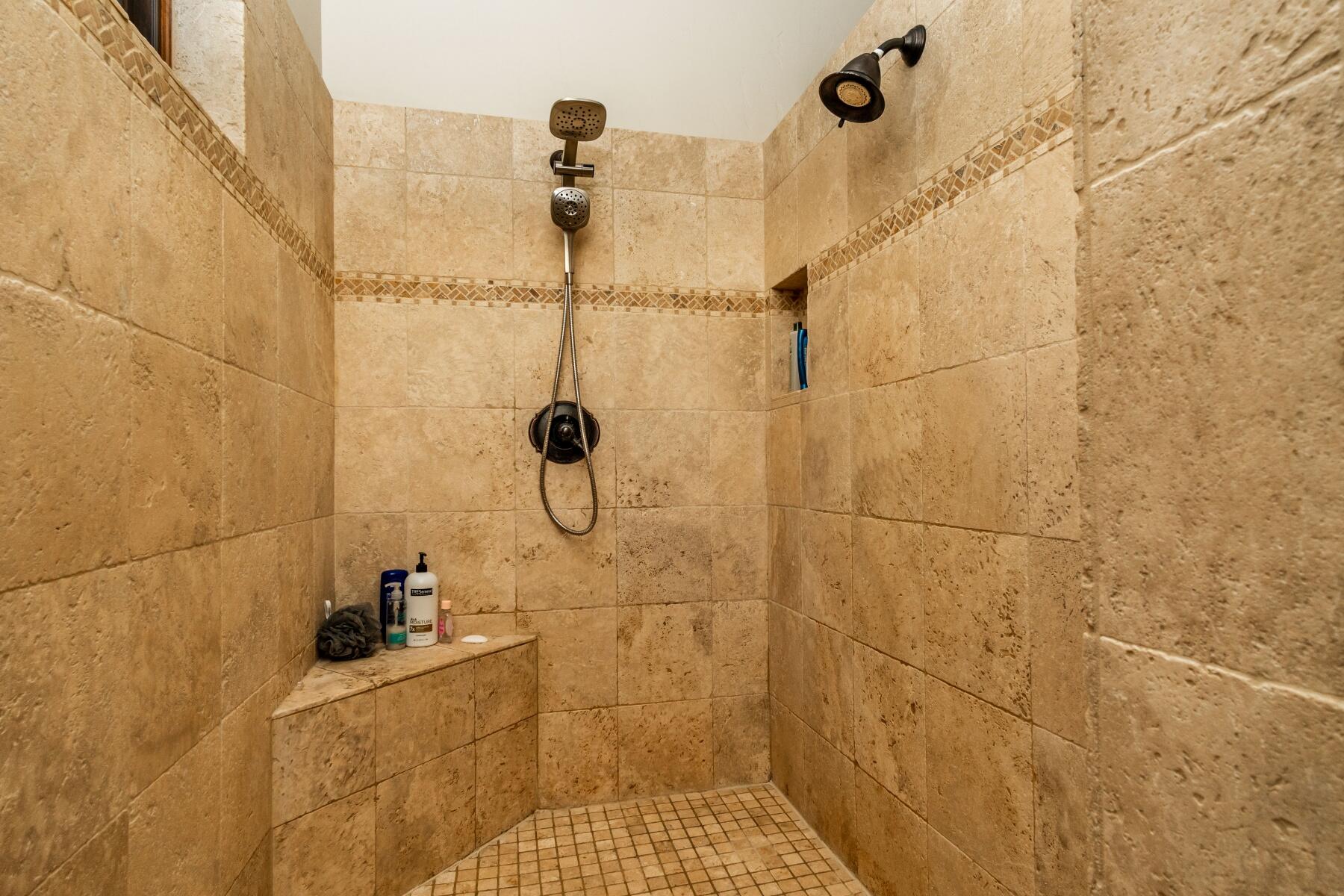 18355 Pinehurst Road Bend, OR 97703 - Photo 22 of 56 batch_23