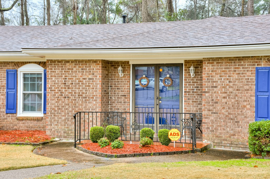 3162 River Oak Road Augusta, GA 30909 - Photo 3 of 37 Gallery Image 3