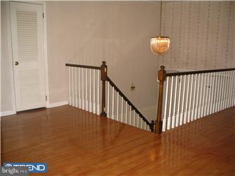 139 Greenvale Road Cherry Hill, NJ 08034 - Photo 6 of 12 View