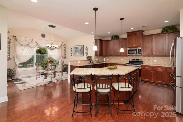 $595,900 | 318 Willow Tree Drive, Rock Hill, SC 29732