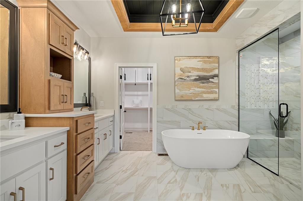 11216 South Gleason Road Olathe, KS 66061 - Photo 33 of 59
