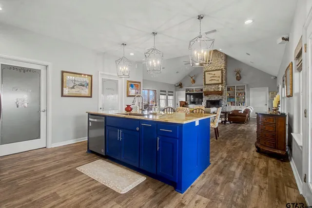 $789,000,000 | 9748 Cr 1200 Athens Tx 75751, Athens, TX 75751