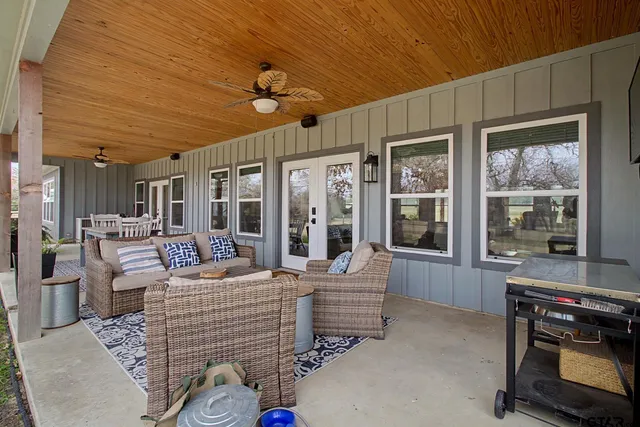 $789,000,000 | 9748 Cr 1200 Athens Tx 75751, Athens, TX 75751