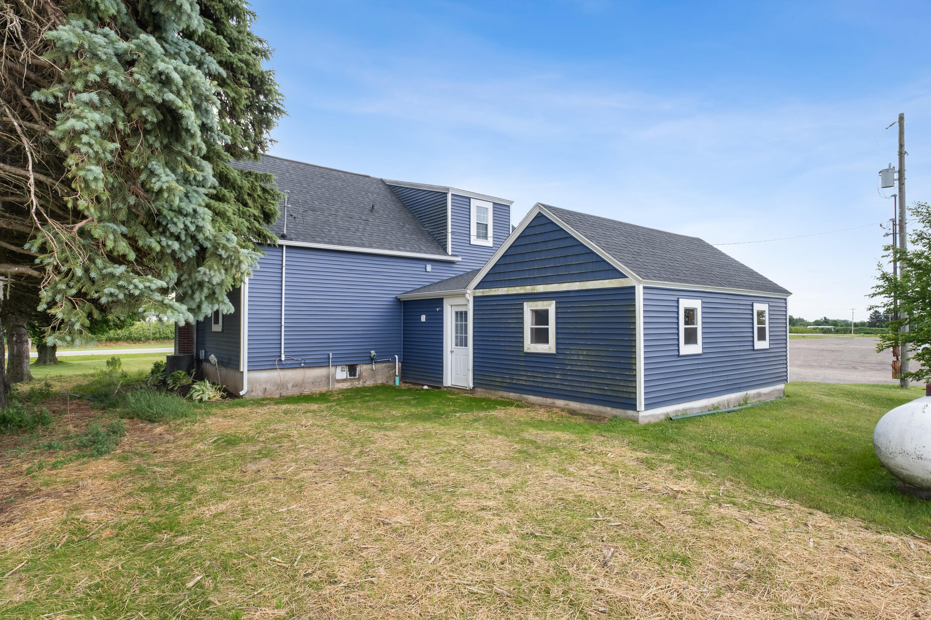 7737 Fruit Ridge Avenue Northwest Sparta, MI 49345 - Photo 22 of 25 Photo-5