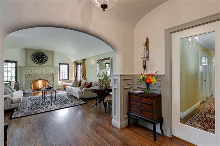 1879 Meadowbrook Road Altadena, CA 91001 - Photo 11 of 51 Additional Photo