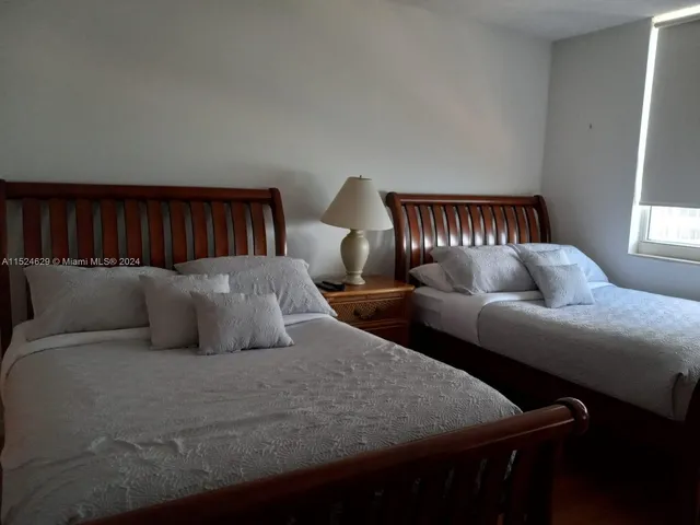 $4,900 | 2080 South Ocean Drive, Unit 1104, Hallandale Beach, FL 33009