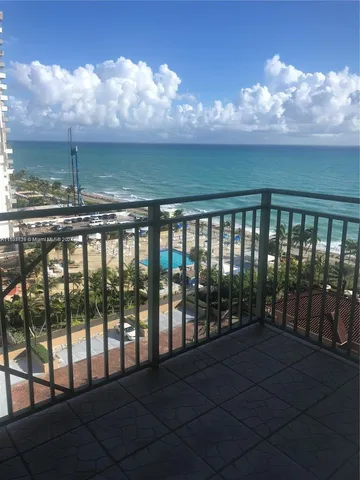 $4,900 | 2080 South Ocean Drive, Unit 1104, Hallandale Beach, FL 33009