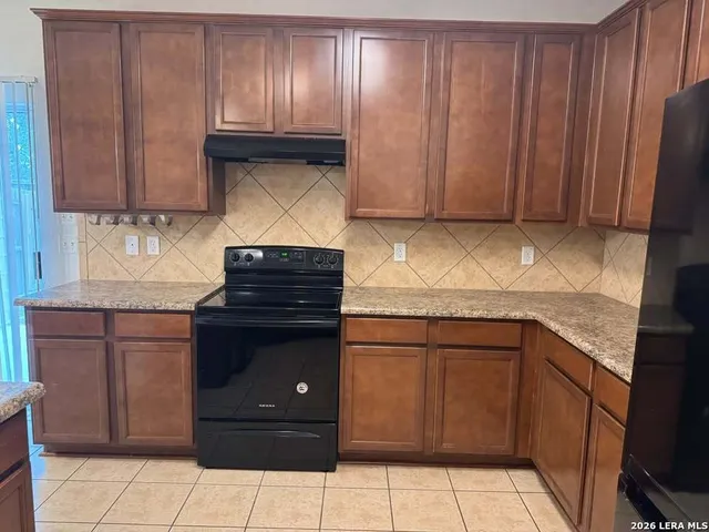 $1,850 | 26930 Villa Toscana, San Antonio, TX 78260