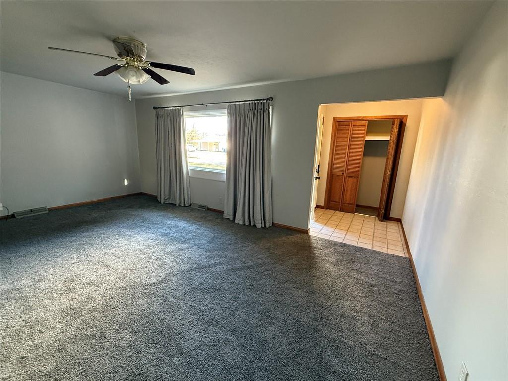 104 Warwick Road Coffeyville, KS 67337 - Photo 3 of 39