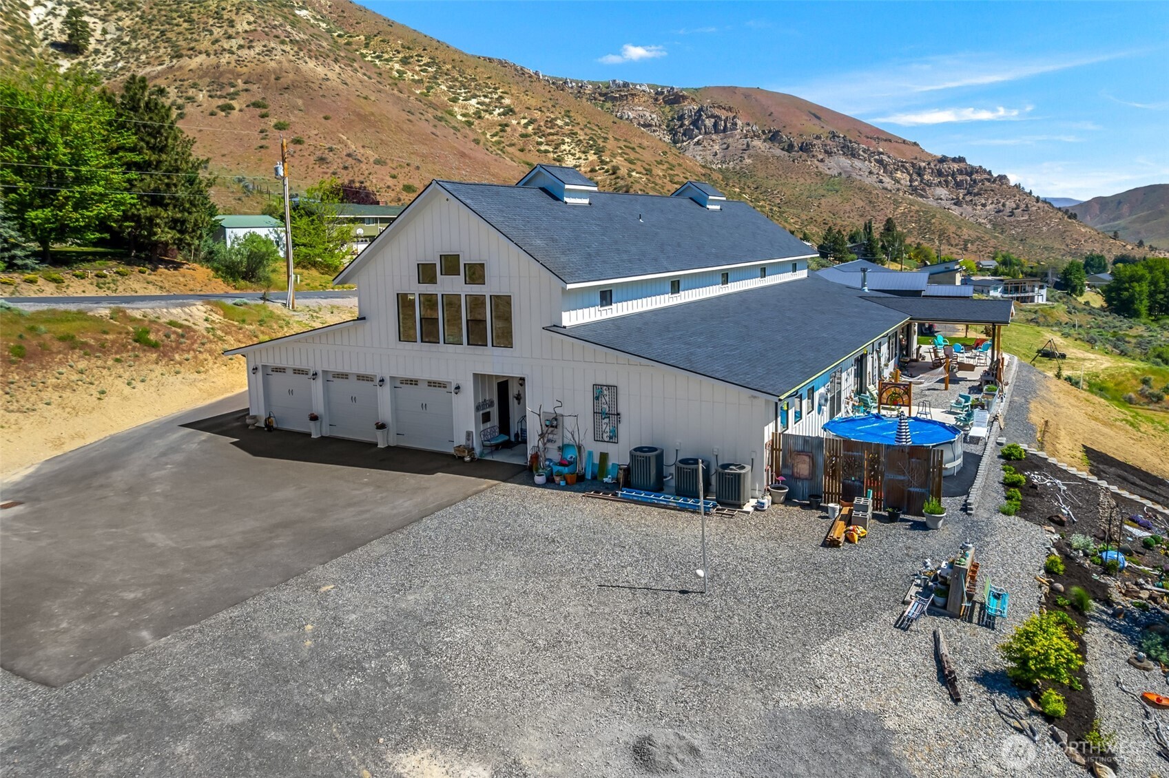 1541 Pitcher Canyon Road Wenatchee, WA 98801 - Photo 4 of 40 an aerial view of a house