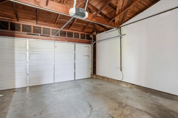 $4,800 | 400 La Casa Avenue, San Mateo, CA 94403