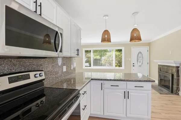 $5,000 | 400 La Casa Avenue, San Mateo, CA 94403