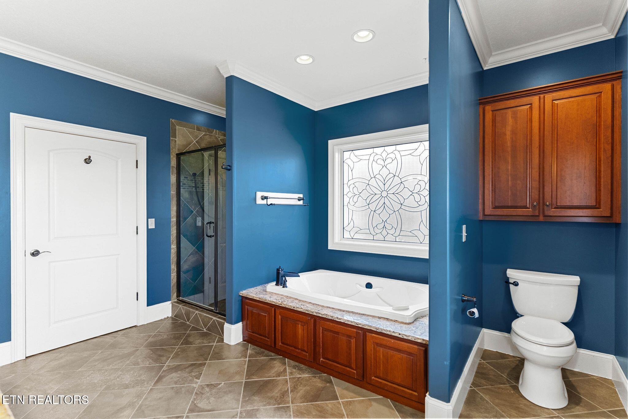 733 Simpson Road Whitesburg, TN 37891 - Photo 14 of 34 primary bath
