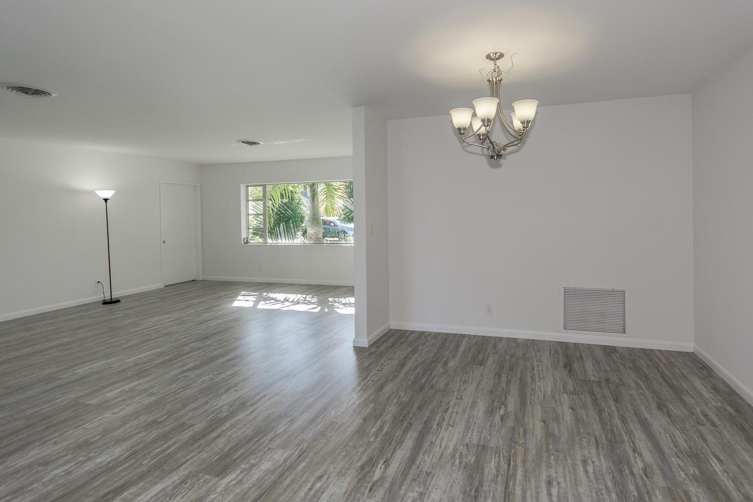 701 Harbour Drive Boca Raton, FL 33431 - Photo 7 of 22 Dining Room