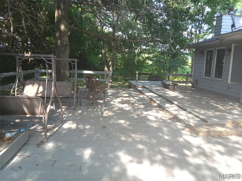 16678 Conrad Road Brighton, IL 62012 - Photo 4 of 39