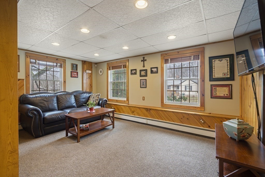 51 Coolidge Road Lynn, MA 01902 - Photo 11 of 31 Gallery Image 11