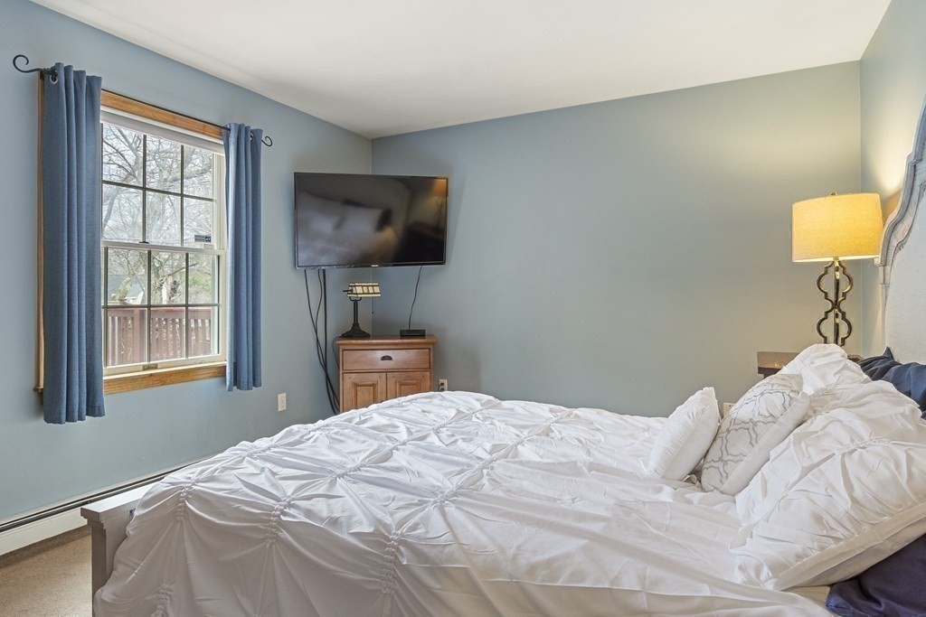 51 Coolidge Road Lynn, MA 01902 - Photo 17 of 31 Gallery Image 17