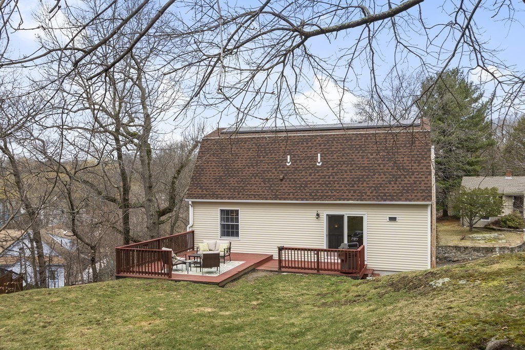51 Coolidge Road Lynn, MA 01902 - Photo 29 of 31 Gallery Image 29