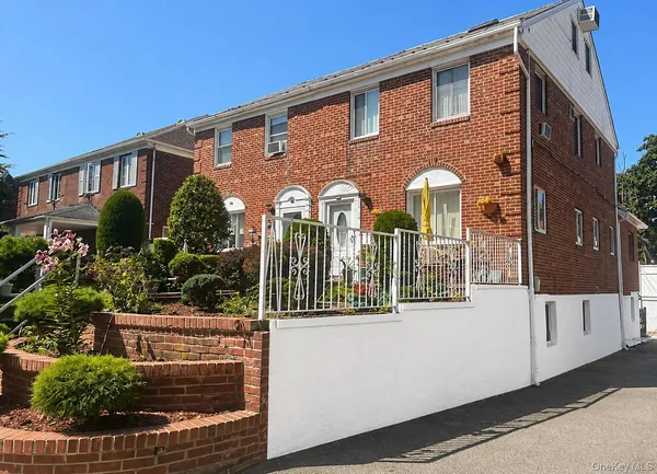 $4,000 | 73-14 174th Street | Hillcrest