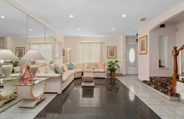 $4,000 | 73-14 174th Street | Hillcrest