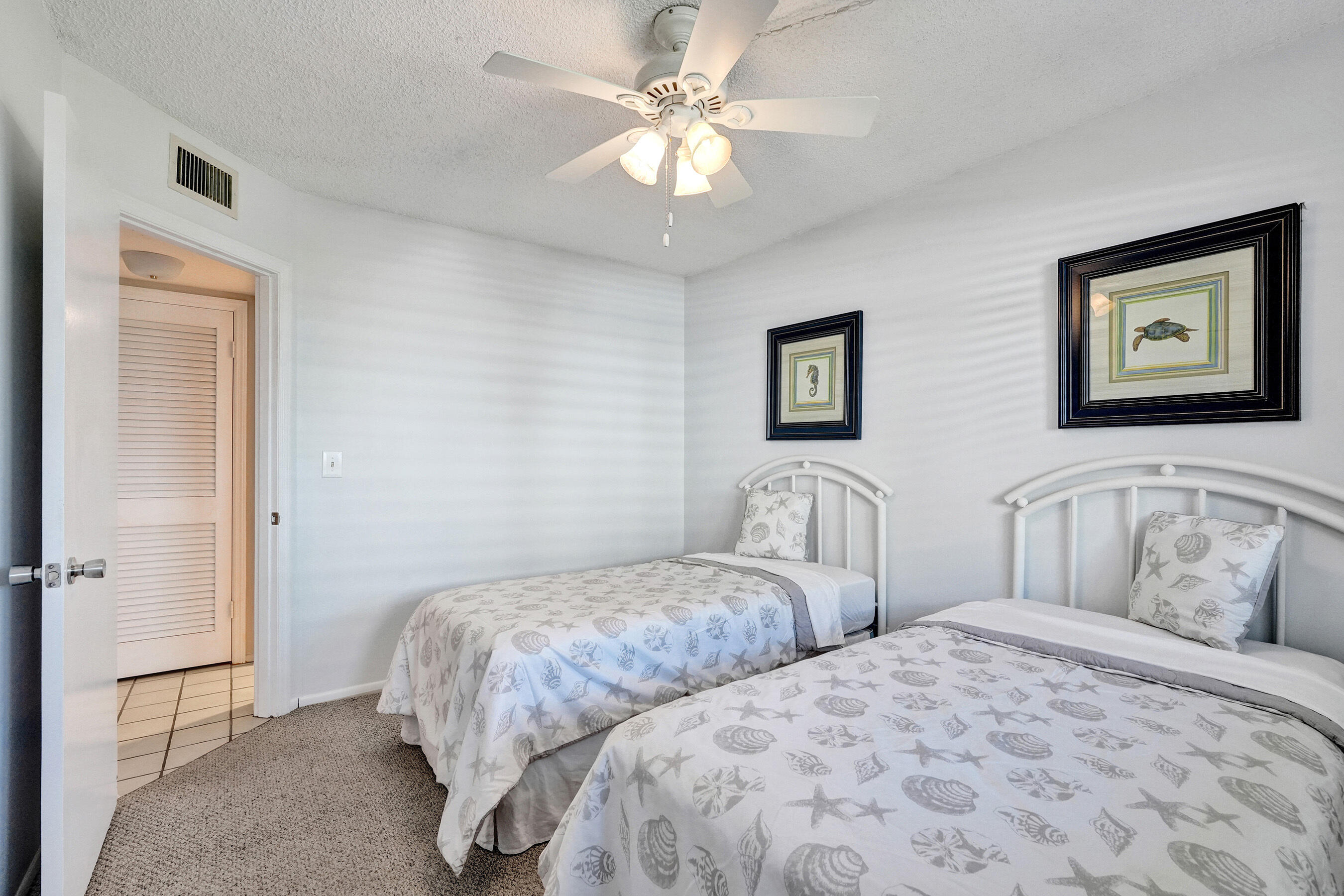 308 Golfview Road, Unit 406 North Palm Beach, FL 33408 - Photo 8 of 45 DSC02053