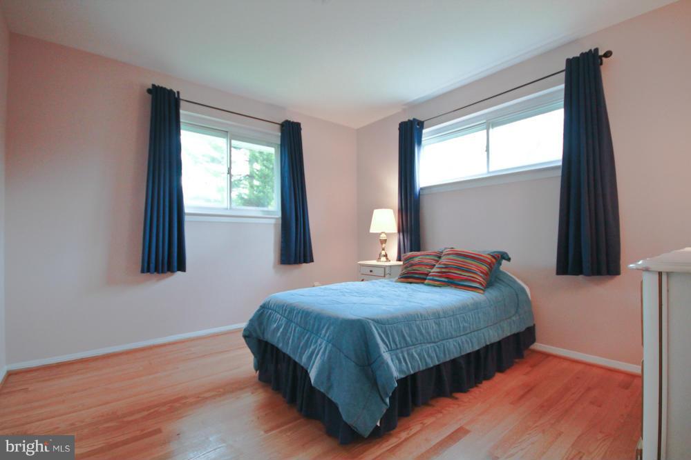 5216 Ferndale Street Springfield, VA 22151 - Photo 15 of 29 Bedroom