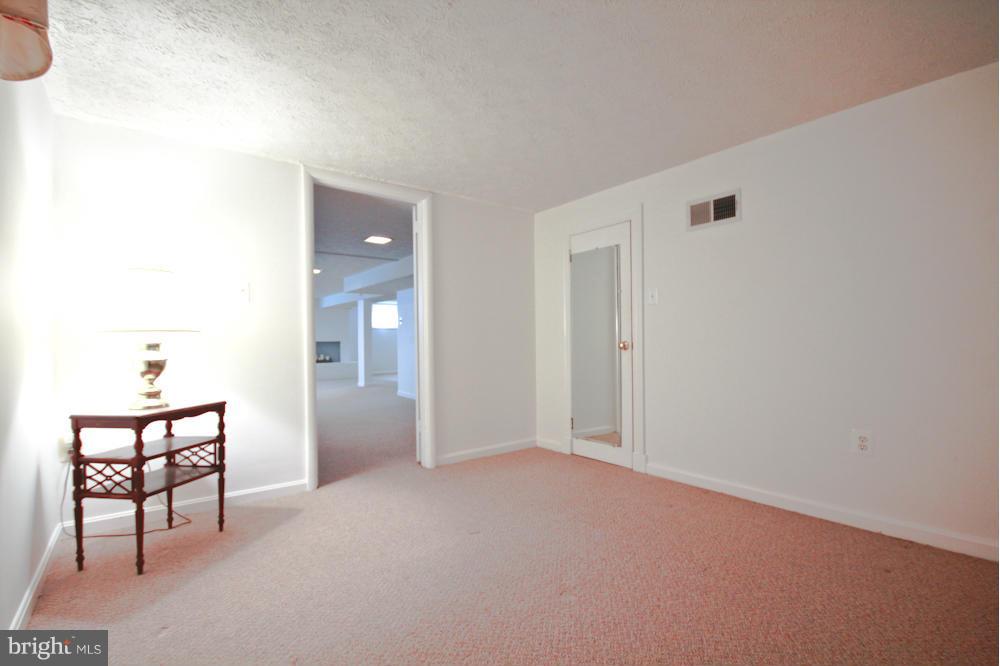 5216 Ferndale Street Springfield, VA 22151 - Photo 19 of 29 Bedroom