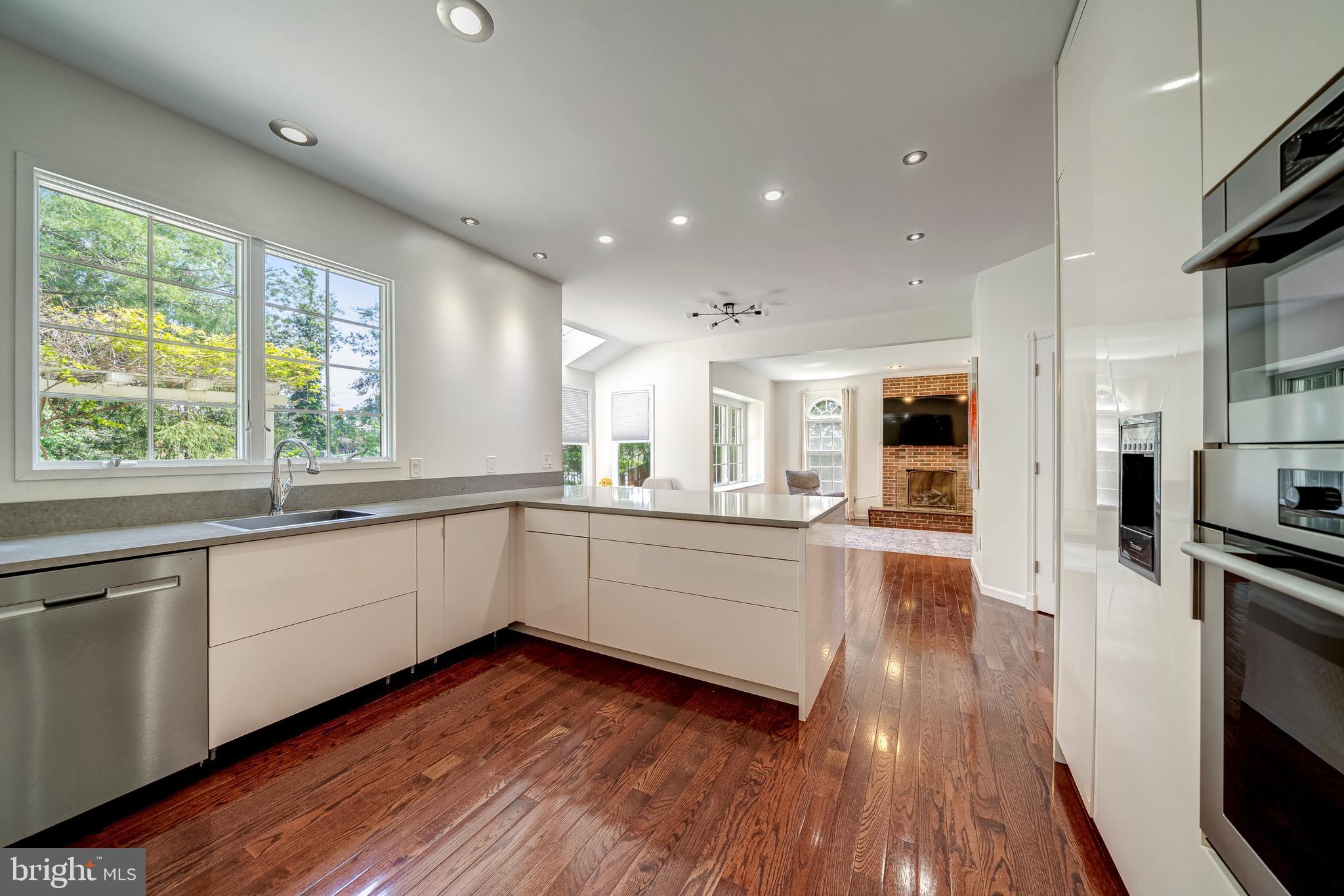 1309 Stable Farm Court Reston, VA 20194 - Photo 15 of 39 .