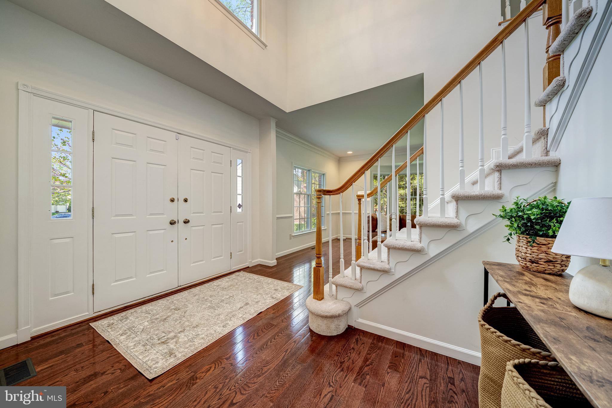 1309 Stable Farm Court Reston, VA 20194 - Photo 4 of 39 .