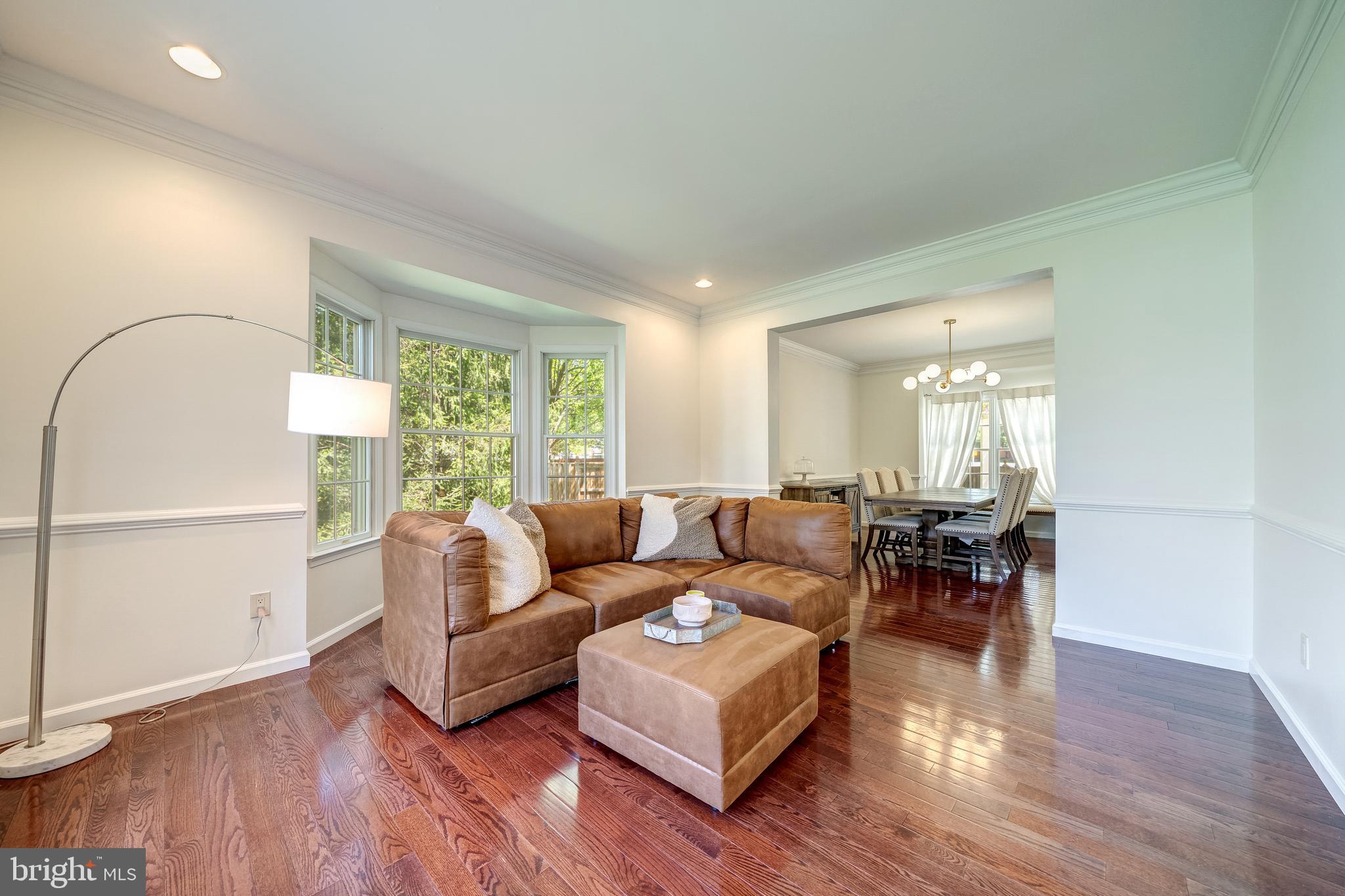 1309 Stable Farm Court Reston, VA 20194 - Photo 5 of 39 .