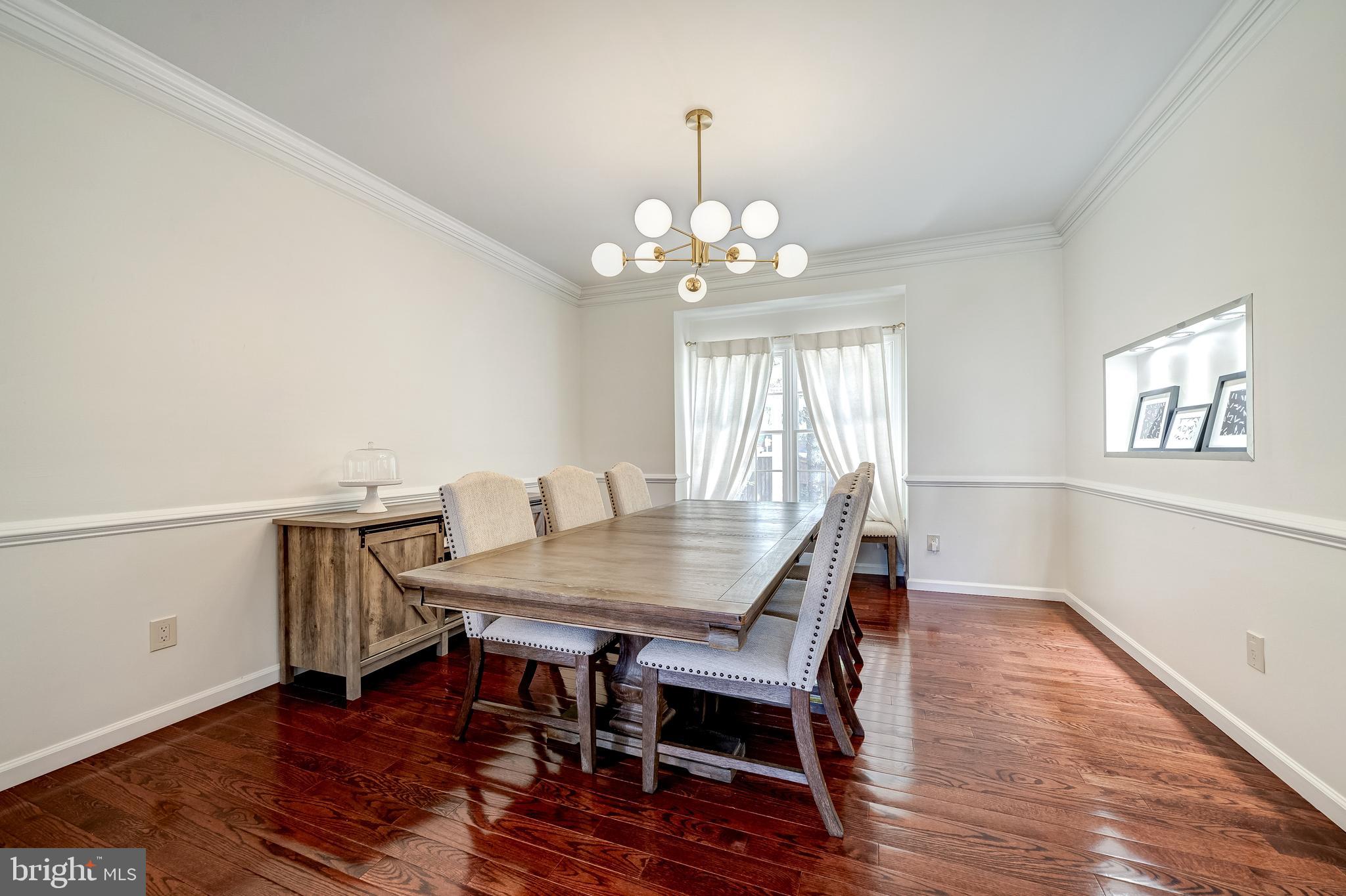 1309 Stable Farm Court Reston, VA 20194 - Photo 7 of 39 .