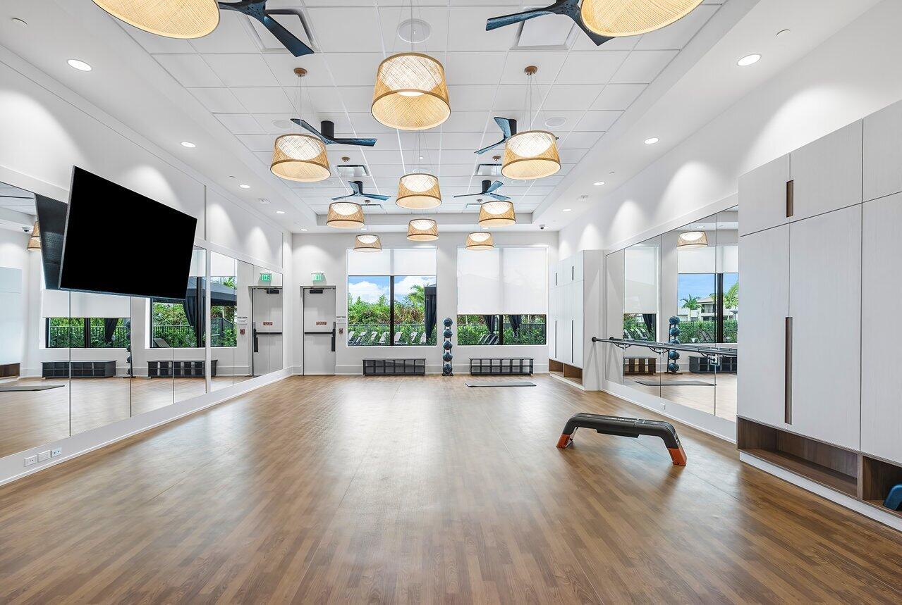 8260 Royal County Down Road Boca Raton, FL 33434 - Photo 104 of 115 049-8254RoyalCountyDownRoad-BocaRaton-FL