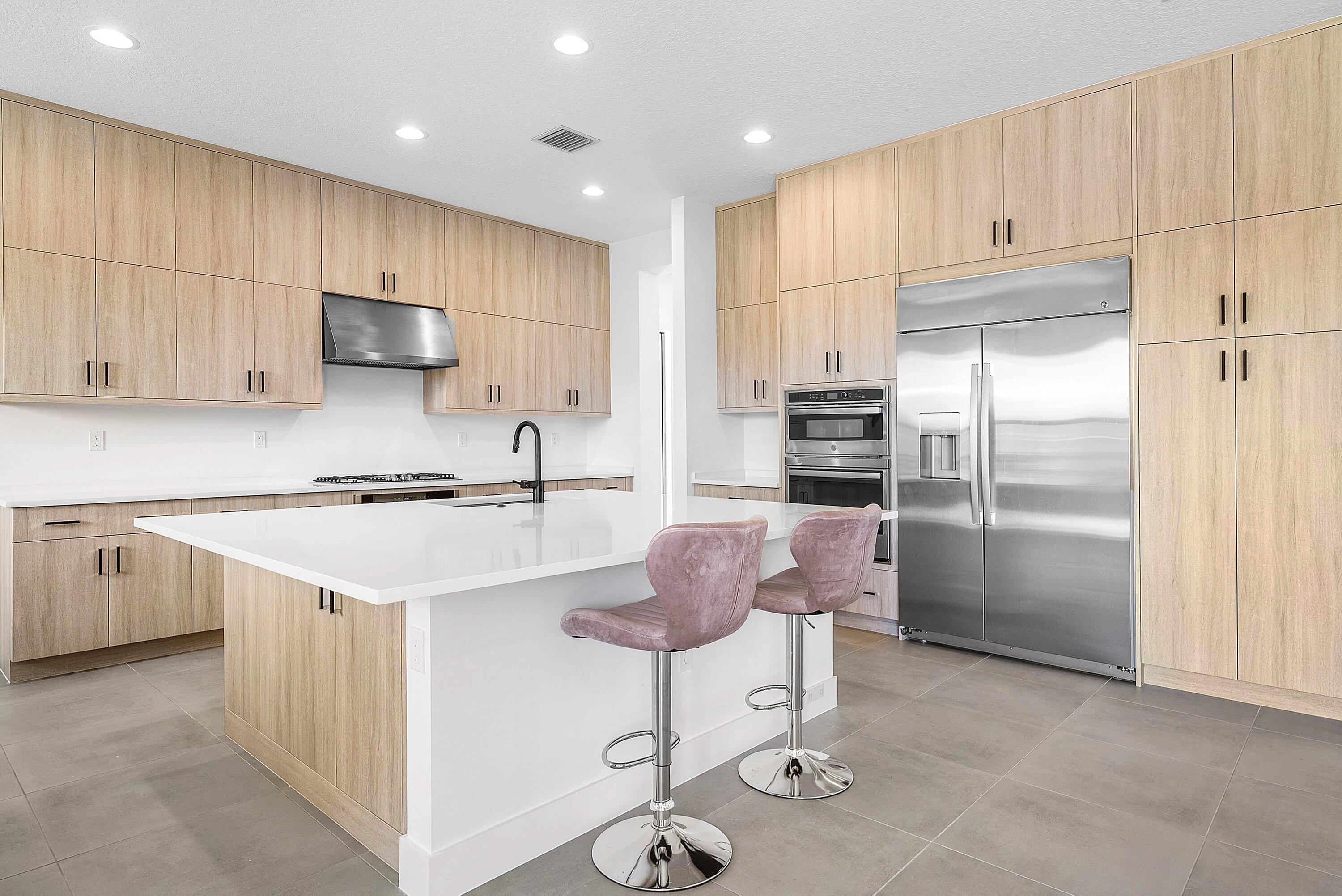 8260 Royal County Down Road Boca Raton, FL 33434 - Photo 18 of 115 016-8260RoyalCountyDownRoad-BocaRaton-FL