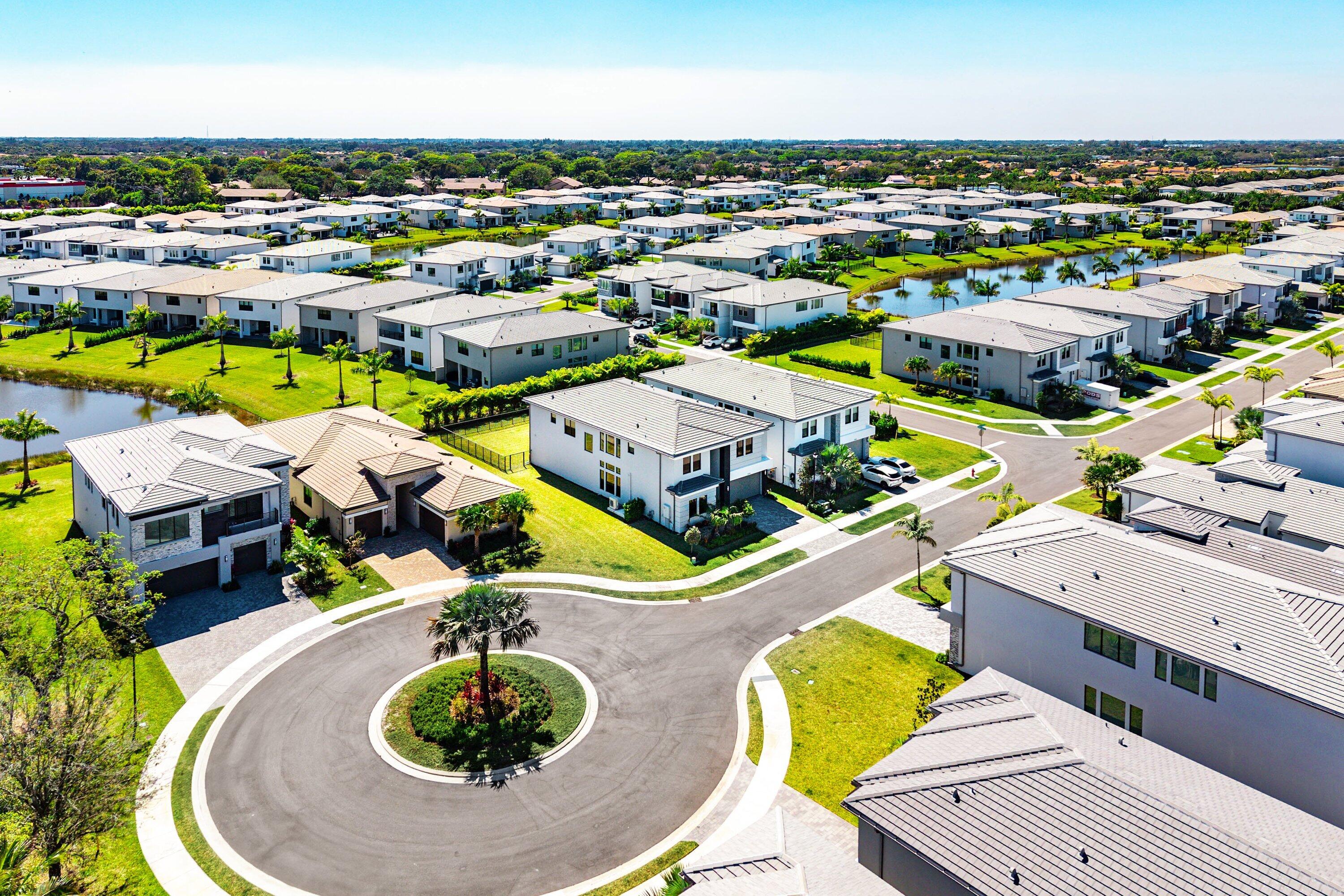 8260 Royal County Down Road Boca Raton, FL 33434 - Photo 67 of 115 065-8260RoyalCountyDownRoad-BocaRaton-FL