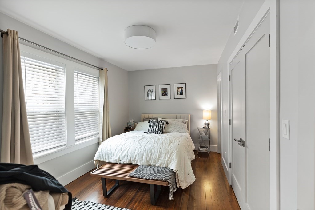 351 Centre Street, Unit 2 Boston, MA 02122 - Photo 7 of 19